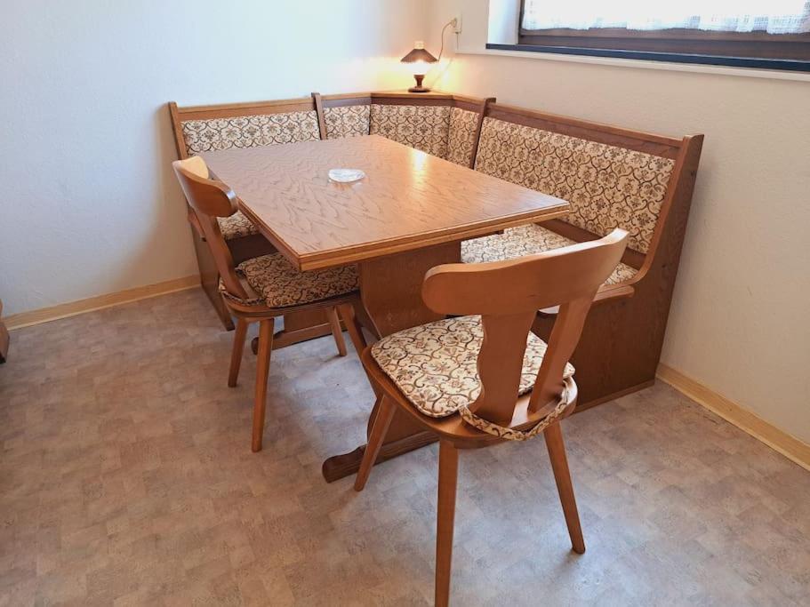 Haus Moselwald - 3 Bedrooms Enkirch Esterno foto