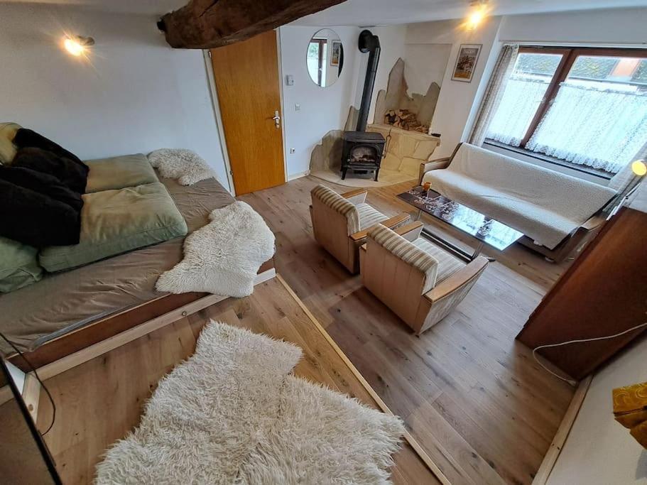 Haus Moselwald - 3 Bedrooms Enkirch Esterno foto