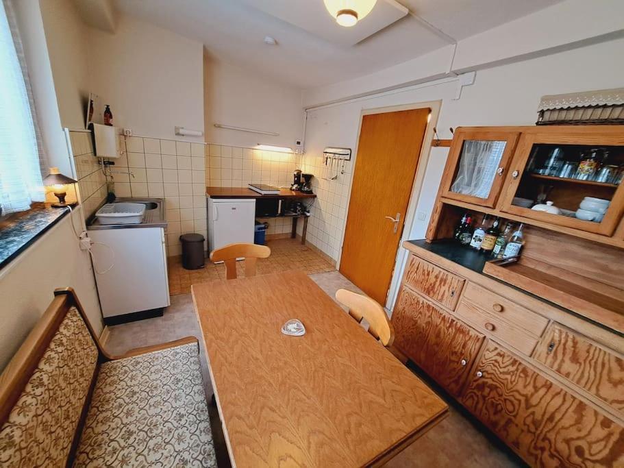 Haus Moselwald - 3 Bedrooms Enkirch Esterno foto